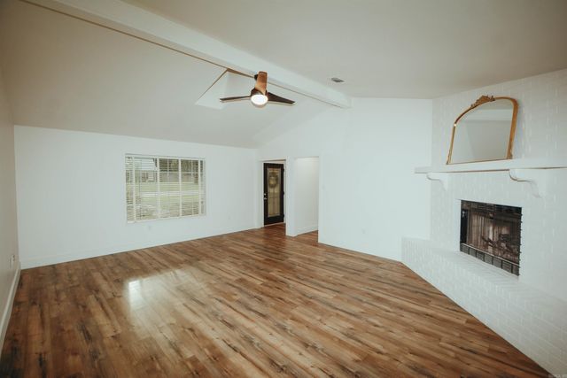 14 Trafalgar Road, Conway, AR 72034