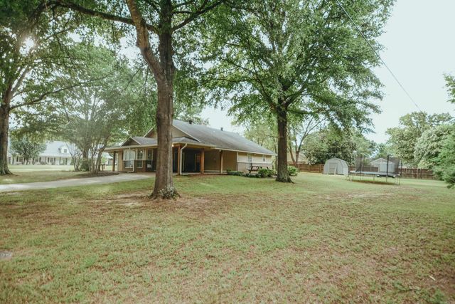 14 Trafalgar Road, Conway, AR 72034