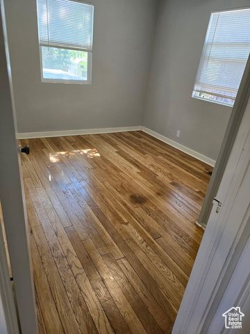 1083 W FREMONT AVE, Salt Lake City, UT 84104