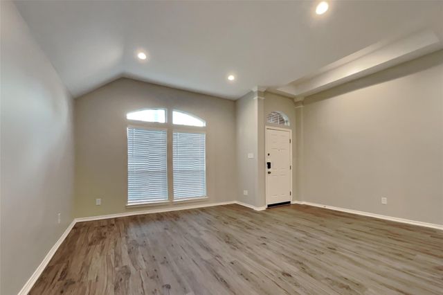 18518 Campers Crest Drive, Humble, TX 77346