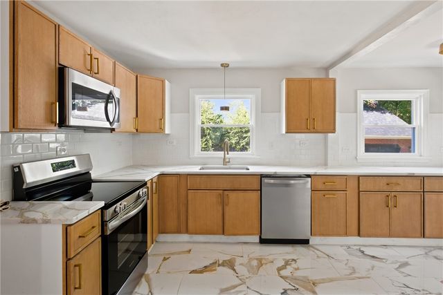 144 Carolina Back Road, Charlestown, RI 02813
