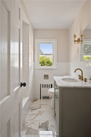 144 Carolina Back Road, Charlestown, RI 02813