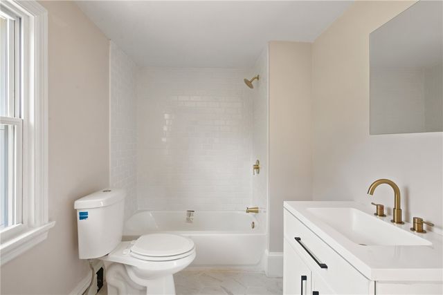 144 Carolina Back Road, Charlestown, RI 02813