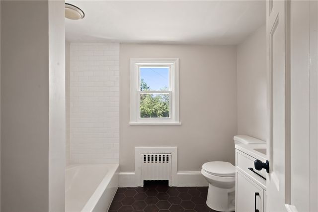 144 Carolina Back Road, Charlestown, RI 02813