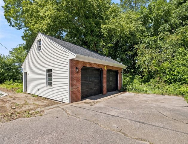 144 Carolina Back Road, Charlestown, RI 02813