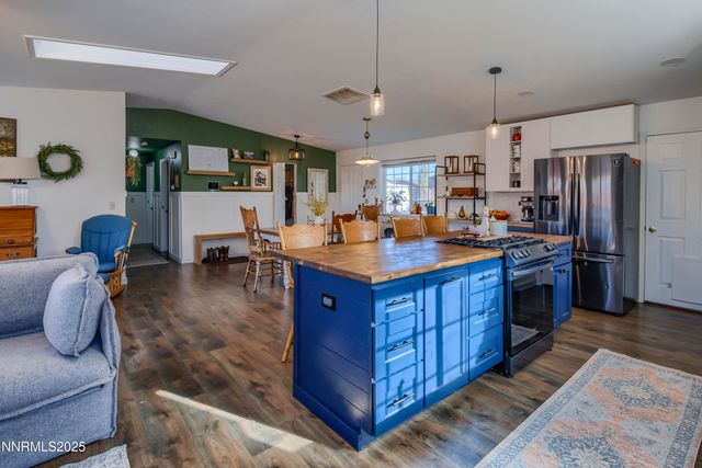 1422 Patricia Drive, Gardnerville, NV 89460