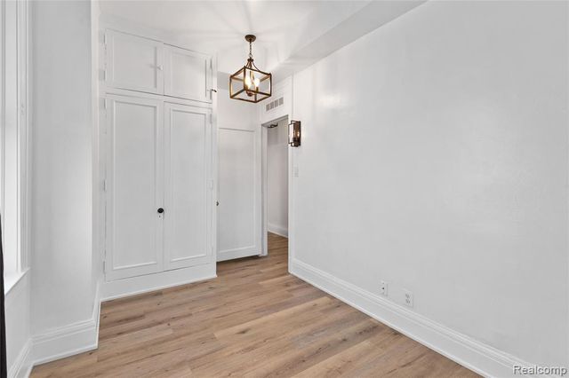 2900 E Jefferson Avenue D702, Detroit, MI 48207