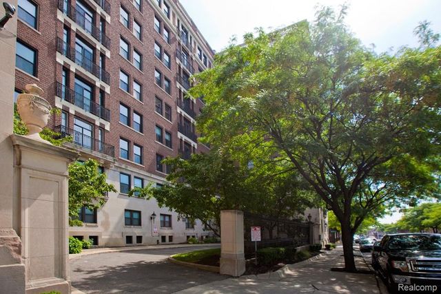 2900 E Jefferson Avenue D702, Detroit, MI 48207