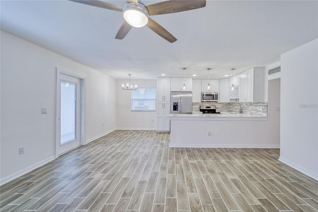 202 BEDFORD TRAIL 97, Sun City Center, FL 33573