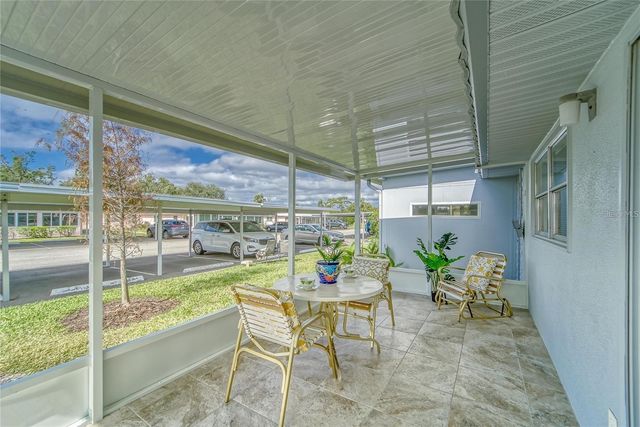 202 BEDFORD TRAIL 97, Sun City Center, FL 33573