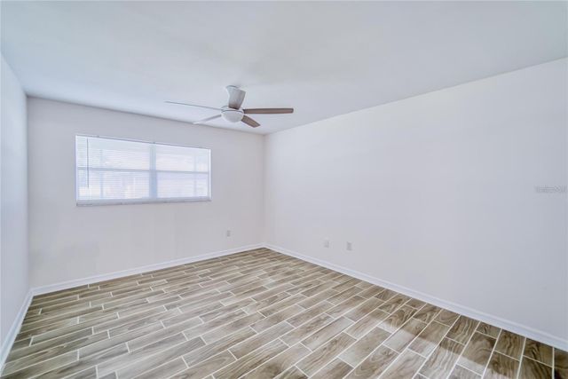 202 BEDFORD TRAIL 97, Sun City Center, FL 33573