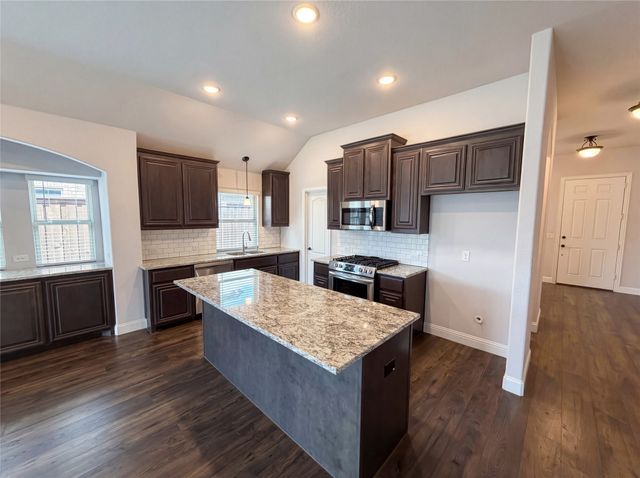 5512 Huffines Boulevard, Royse City, TX 75189