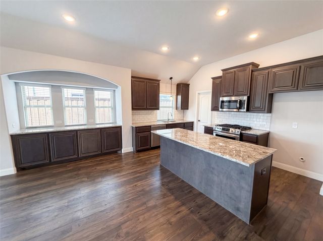 5512 Huffines Boulevard, Royse City, TX 75189