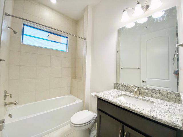 13194 BROMBOROUGH DRIVE, Orlando, FL 32832