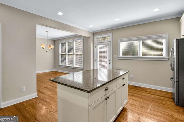 1660 Gilstrap Lane NW, Atlanta, GA 30318