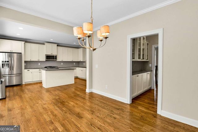 1660 Gilstrap Lane NW, Atlanta, GA 30318