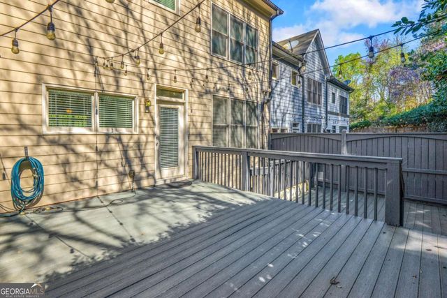 1660 Gilstrap Lane NW, Atlanta, GA 30318