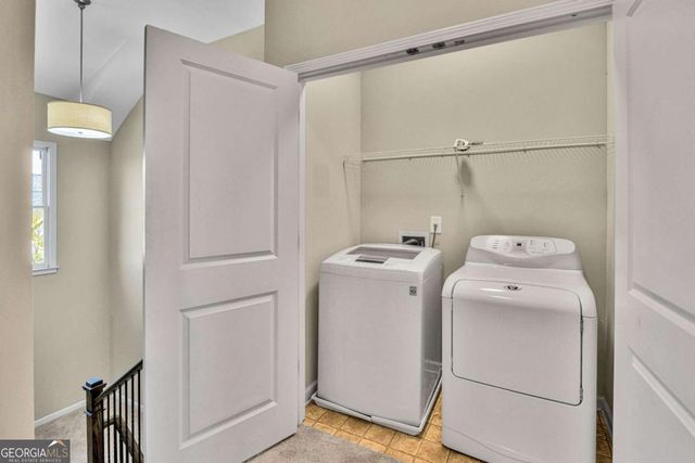 1660 Gilstrap Lane NW, Atlanta, GA 30318