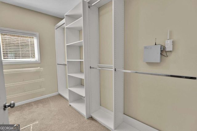 1660 Gilstrap Lane NW, Atlanta, GA 30318