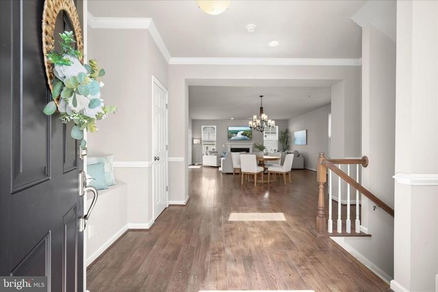 812 PENCOAST DR, Purcellville, VA 20132