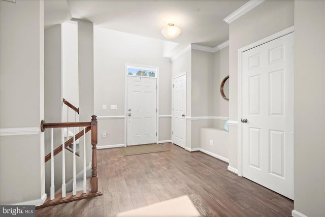 812 PENCOAST DR, Purcellville, VA 20132