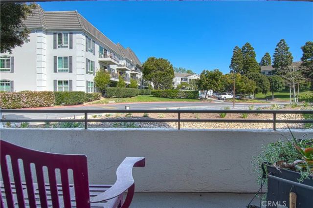 240 Nice Lane 102, Newport Beach, CA 92663