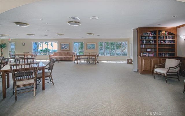 240 Nice Lane 102, Newport Beach, CA 92663