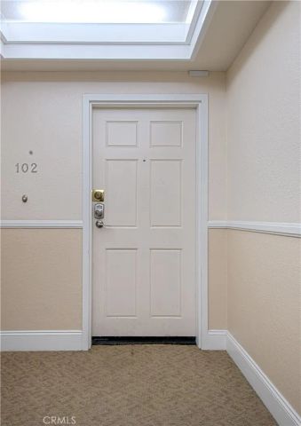 240 Nice Lane 102, Newport Beach, CA 92663