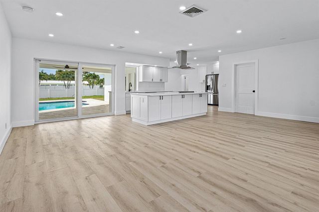970 SW 7TH Street, Boca Raton, FL 33486