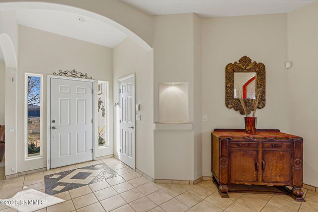 6446 Wagons East Trail, Las Cruces, NM 88012