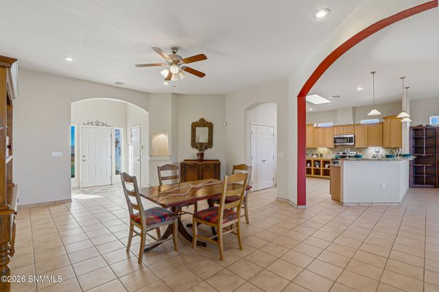 6446 Wagons East Trail, Las Cruces, NM 88012