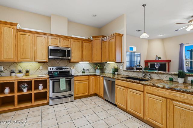 6446 Wagons East Trail, Las Cruces, NM 88012