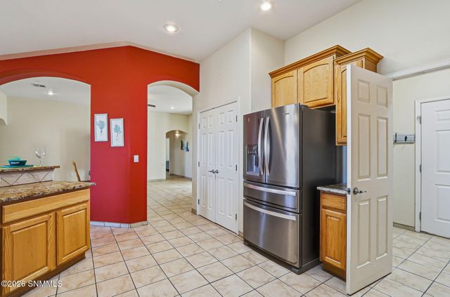 6446 Wagons East Trail, Las Cruces, NM 88012