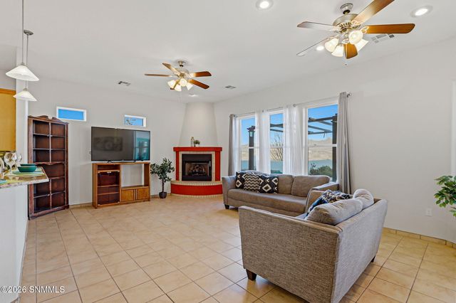 6446 Wagons East Trail, Las Cruces, NM 88012