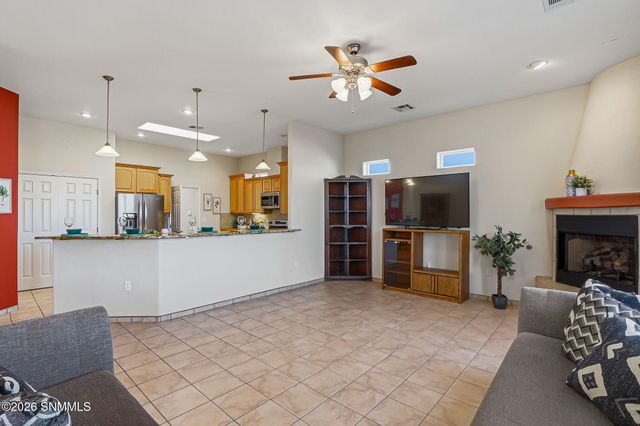 6446 Wagons East Trail, Las Cruces, NM 88012