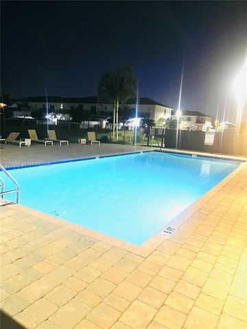 1766 SE 7th Terrace, Homestead, FL 33034