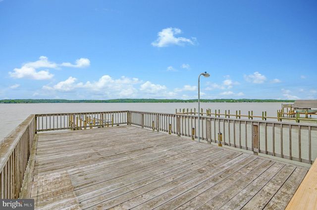 365 OVERLOOK DR, Prince Frederick, MD 20678
