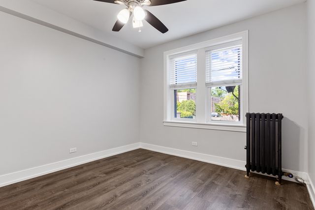 1521 W Sherwin Avenue 408, Chicago, IL 60626