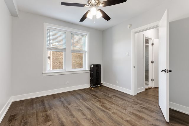 1521 W Sherwin Avenue 408, Chicago, IL 60626