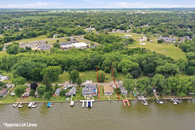 1513 Sunnyside Beach Drive, Johnsburg, IL 60051