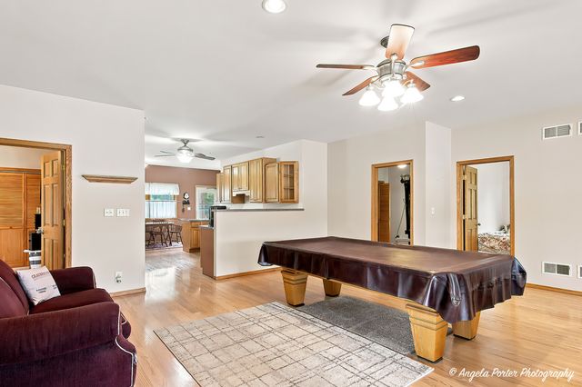 1513 Sunnyside Beach Drive, Johnsburg, IL 60051