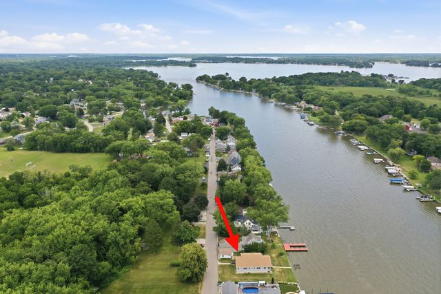 1513 Sunnyside Beach Drive, Johnsburg, IL 60051
