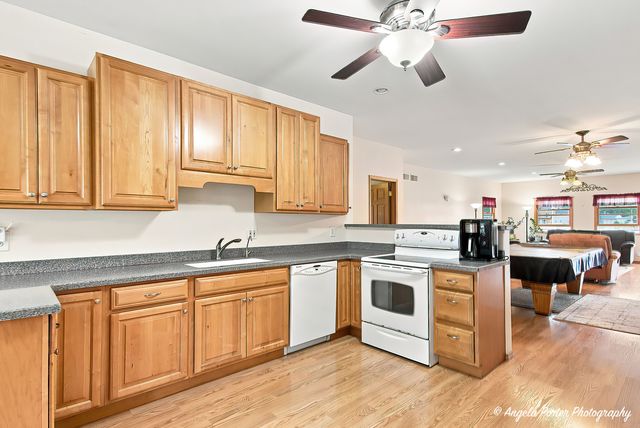 1513 Sunnyside Beach Drive, Johnsburg, IL 60051
