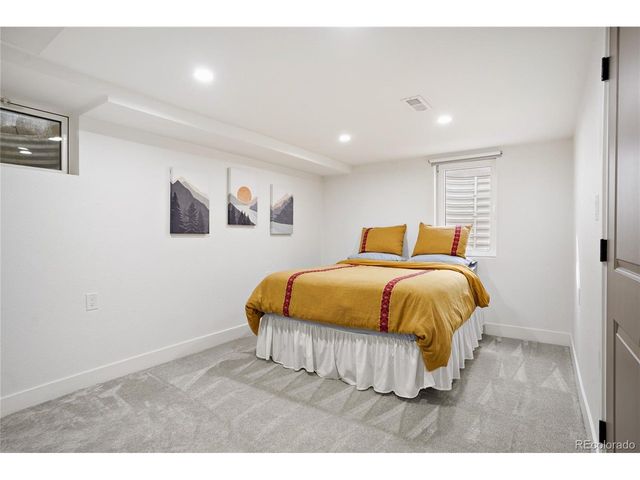 11550 E 2nd Ave, Aurora, CO 80010