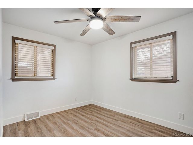 11550 E 2nd Ave, Aurora, CO 80010