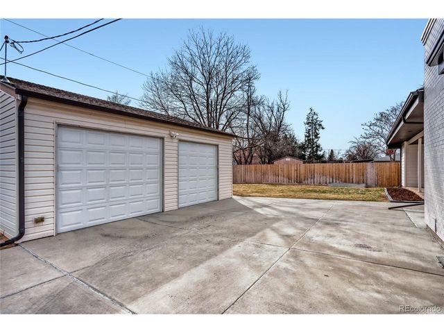 11550 E 2nd Ave, Aurora, CO 80010