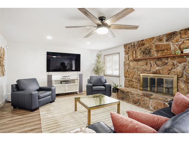 11550 E 2nd Ave, Aurora, CO 80010