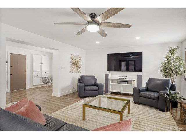 11550 E 2nd Ave, Aurora, CO 80010