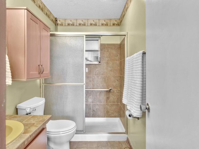 1907 SW 22ND Avenue, Boynton Beach, FL 33426