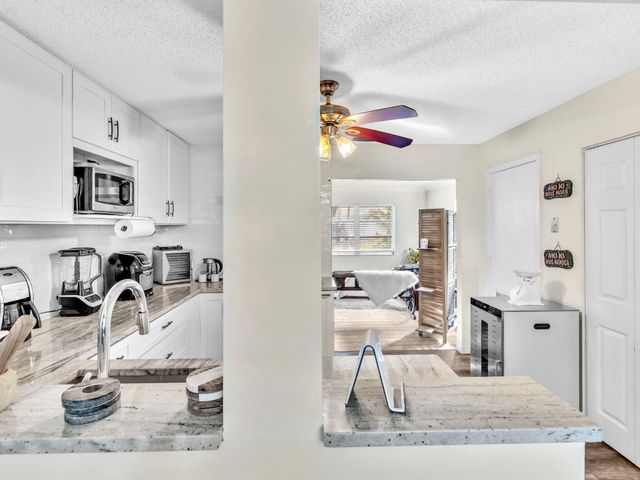 1907 SW 22ND Avenue, Boynton Beach, FL 33426